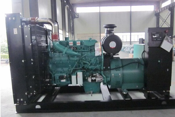 沧州二手常柴300kw大型柴油发电机组